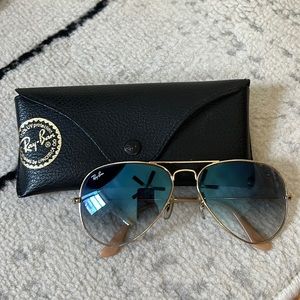 Ray Ban Aviators - blue